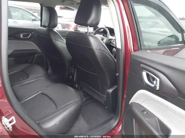 3C4NJDBB6NT170740 2022 JEEP COMPASS - Image 8