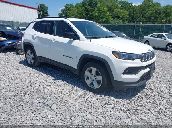 3C4NJDBB6NT175579 2022 JEEP COMPASS - Image 1