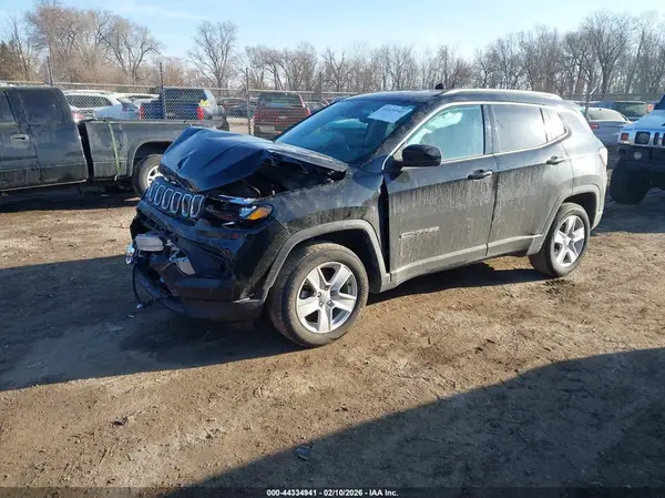 3C4NJDBB6NT176456 2022 JEEP COMPASS - Image 2