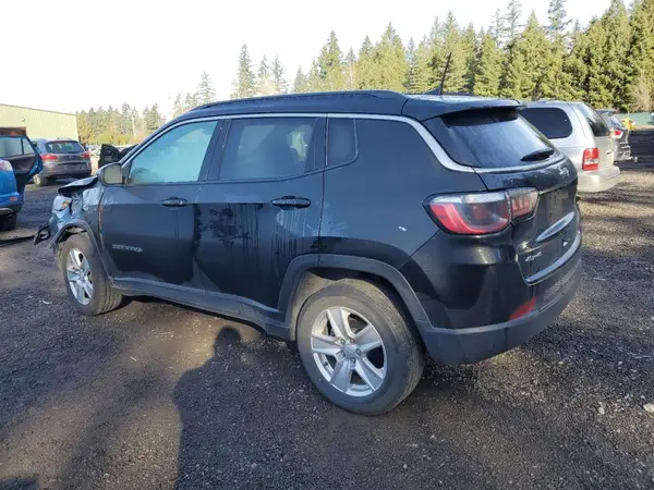3C4NJDBB6NT176554 2022 JEEP COMPASS - Image 2