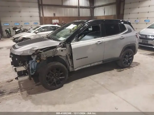 3C4NJDBB6NT197114 2022 JEEP COMPASS - Image 2