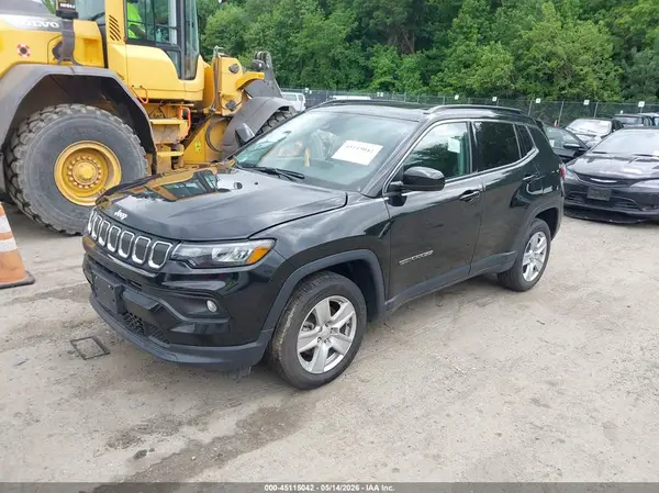 3C4NJDBB6NT211593 2022 JEEP COMPASS - Image 2