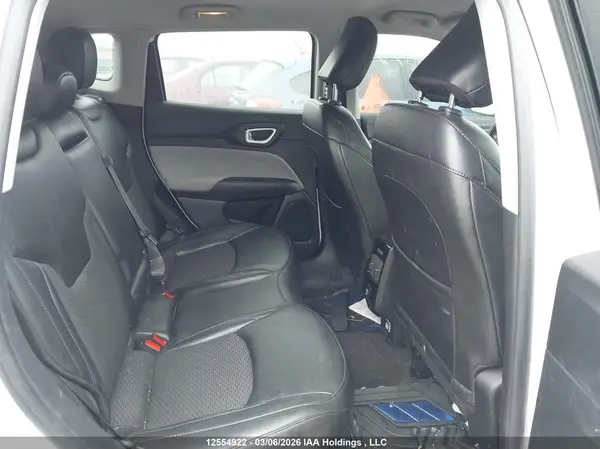 3C4NJDBB6NT214560 2022 JEEP COMPASS - Image 8