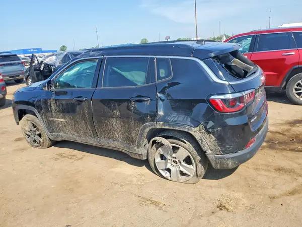 3C4NJDBB6NT216714 2022 JEEP COMPASS - Image 2