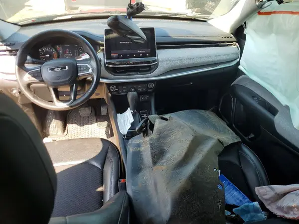 3C4NJDBB6NT216714 2022 JEEP COMPASS - Image 8