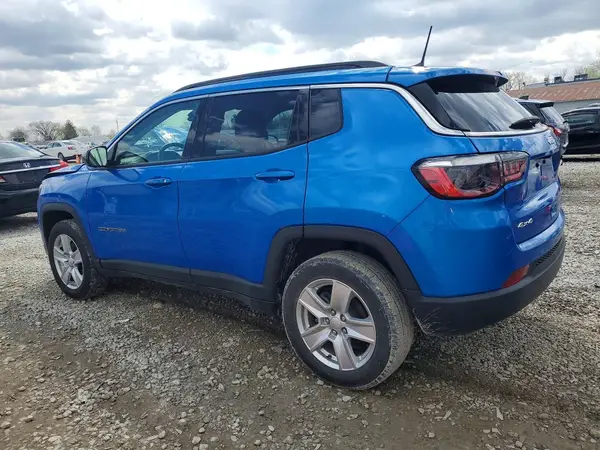 3C4NJDBB6NT216972 2022 JEEP COMPASS - Image 2