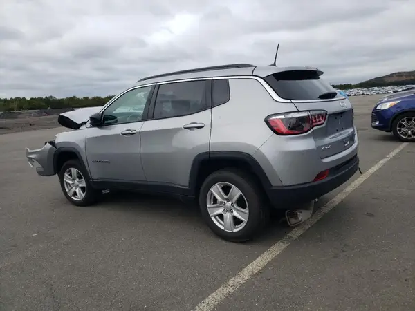 3C4NJDBB6NT223887 2022 JEEP COMPASS - Image 2