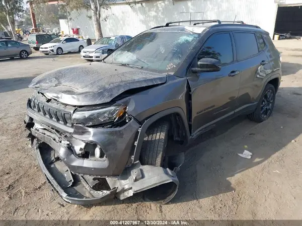 3C4NJDBB6NT227843 2022 JEEP COMPASS - Image 2
