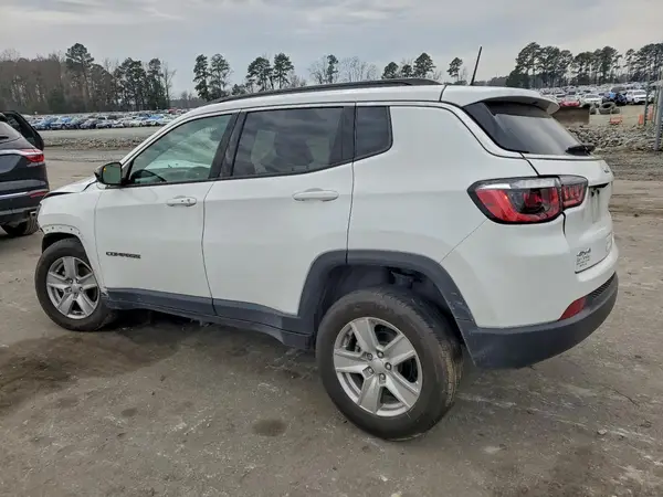3C4NJDBB6NT234047 2022 JEEP COMPASS - Image 2