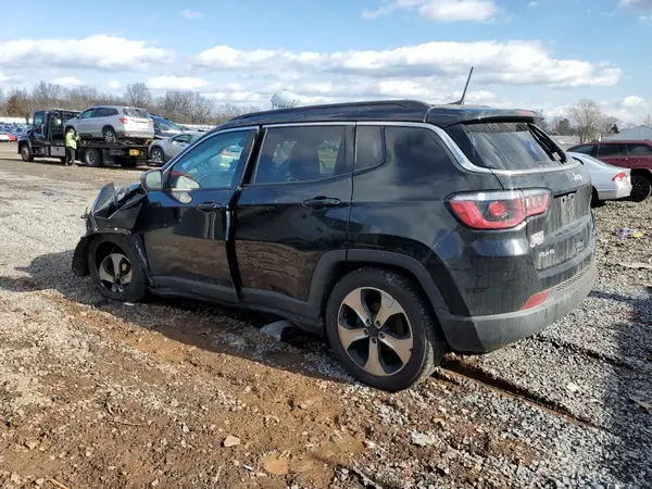 3C4NJDBB7HT627561 2017 JEEP COMPASS - Image 2