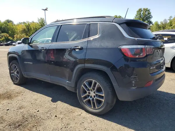 3C4NJDBB7HT672256 2017 JEEP COMPASS - Image 2