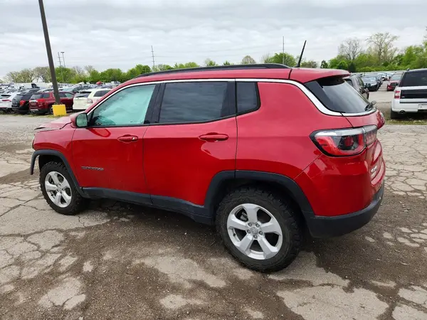 3C4NJDBB7HT674637 2017 JEEP COMPASS - Image 2