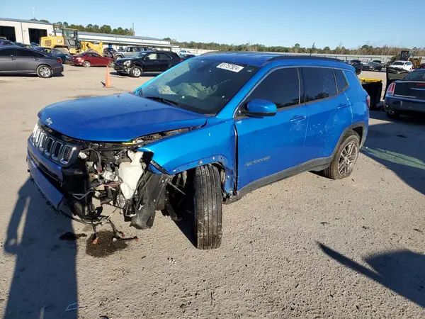 3C4NJDBB7HT688490 2017 JEEP COMPASS - Image 1