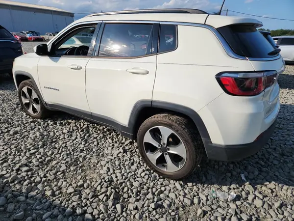 3C4NJDBB7HT688733 2017 JEEP COMPASS - Image 2