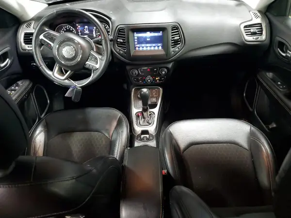 3C4NJDBB7HT692913 2017 JEEP COMPASS - Image 8
