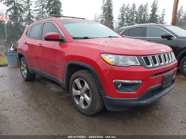 3C4NJDBB7JT100352 2018 JEEP COMPASS - Image 1