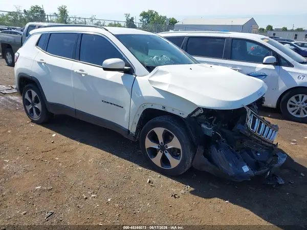 3C4NJDBB7JT104286 2018 JEEP COMPASS - Image 1