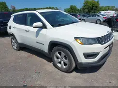 3C4NJDBB7JT111609 2018 JEEP COMPASS