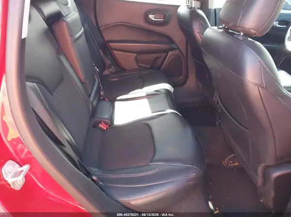 3C4NJDBB7JT131942 2018 JEEP COMPASS - Image 8