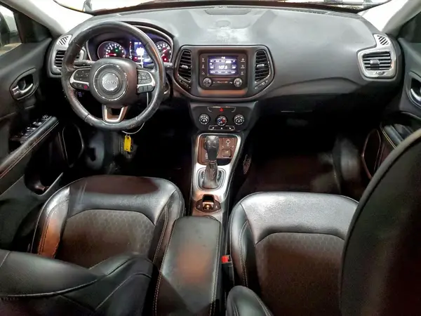 3C4NJDBB7JT142360 2018 JEEP COMPASS - Image 8