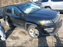 3C4NJDBB7JT147462 2018 JEEP COMPASS