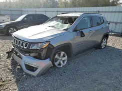 3C4NJDBB7JT154556 2018 JEEP COMPASS