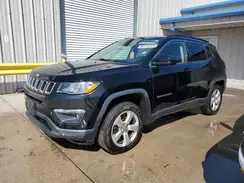 3C4NJDBB7JT161099 2018 JEEP COMPASS