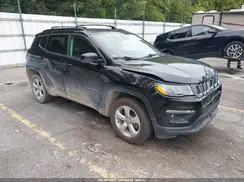 3C4NJDBB7JT185533 2018 JEEP COMPASS