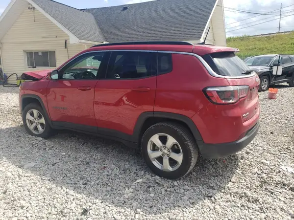 3C4NJDBB7JT200600 2018 JEEP COMPASS - Image 2