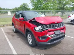 3C4NJDBB7JT223360 2018 JEEP COMPASS