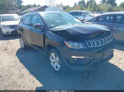 3C4NJDBB7JT230826 2018 JEEP COMPASS