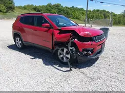 3C4NJDBB7JT245858 2018 JEEP COMPASS