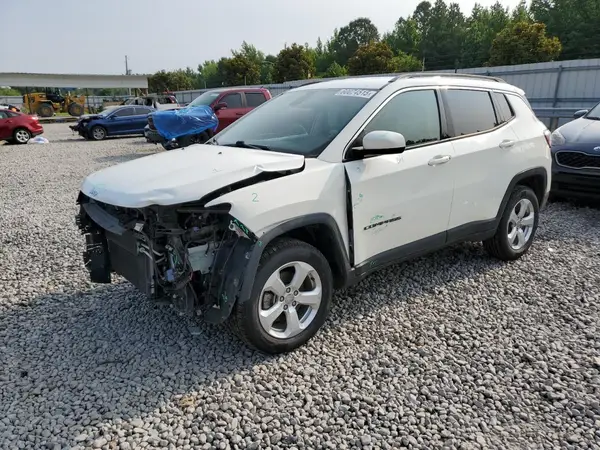 3C4NJDBB7JT256777 2018 JEEP COMPASS - Image 1