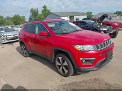 3C4NJDBB7JT282067 2018 JEEP COMPASS
