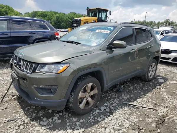 3C4NJDBB7JT284823 2018 JEEP COMPASS - Image 1