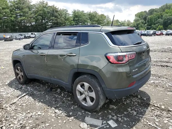 3C4NJDBB7JT284823 2018 JEEP COMPASS - Image 2