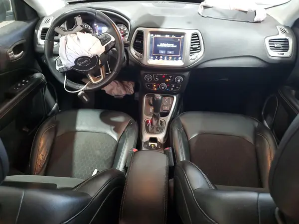3C4NJDBB7JT332014 2018 JEEP COMPASS - Image 8