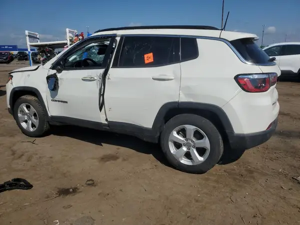 3C4NJDBB7JT333535 2018 JEEP COMPASS - Image 2