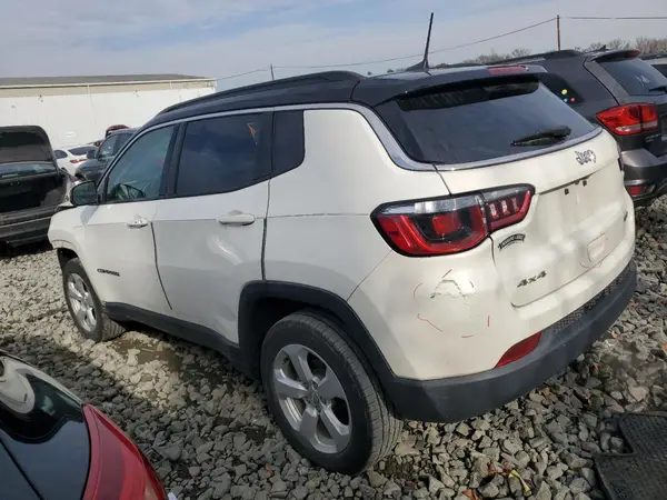3C4NJDBB7JT361190 2018 JEEP COMPASS - Image 2