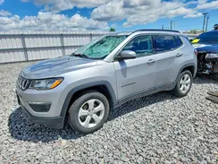 3C4NJDBB7JT366065 2018 JEEP COMPASS