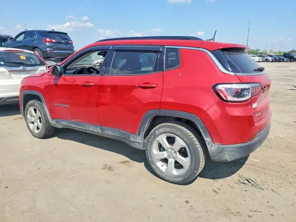 3C4NJDBB7JT366180 2018 JEEP COMPASS - Image 2