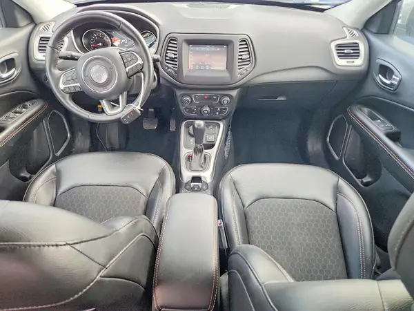 3C4NJDBB7JT366731 2018 JEEP COMPASS - Image 8