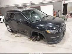 3C4NJDBB7JT373243 2018 JEEP COMPASS