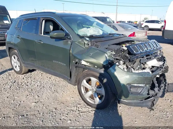 3C4NJDBB7JT375154 2018 JEEP COMPASS - Image 1