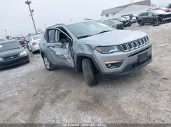 3C4NJDBB7JT393198 2018 JEEP COMPASS