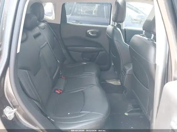 3C4NJDBB7JT435689 2018 JEEP COMPASS - Image 8