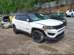 3C4NJDBB7JT454789 2018 JEEP COMPASS
