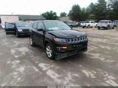 3C4NJDBB7JT483015 2018 JEEP COMPASS