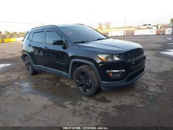 3C4NJDBB7KT595637 2019 JEEP COMPASS - Image 1