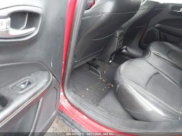 3C4NJDBB7KT629155 2019 JEEP COMPASS - Image 8